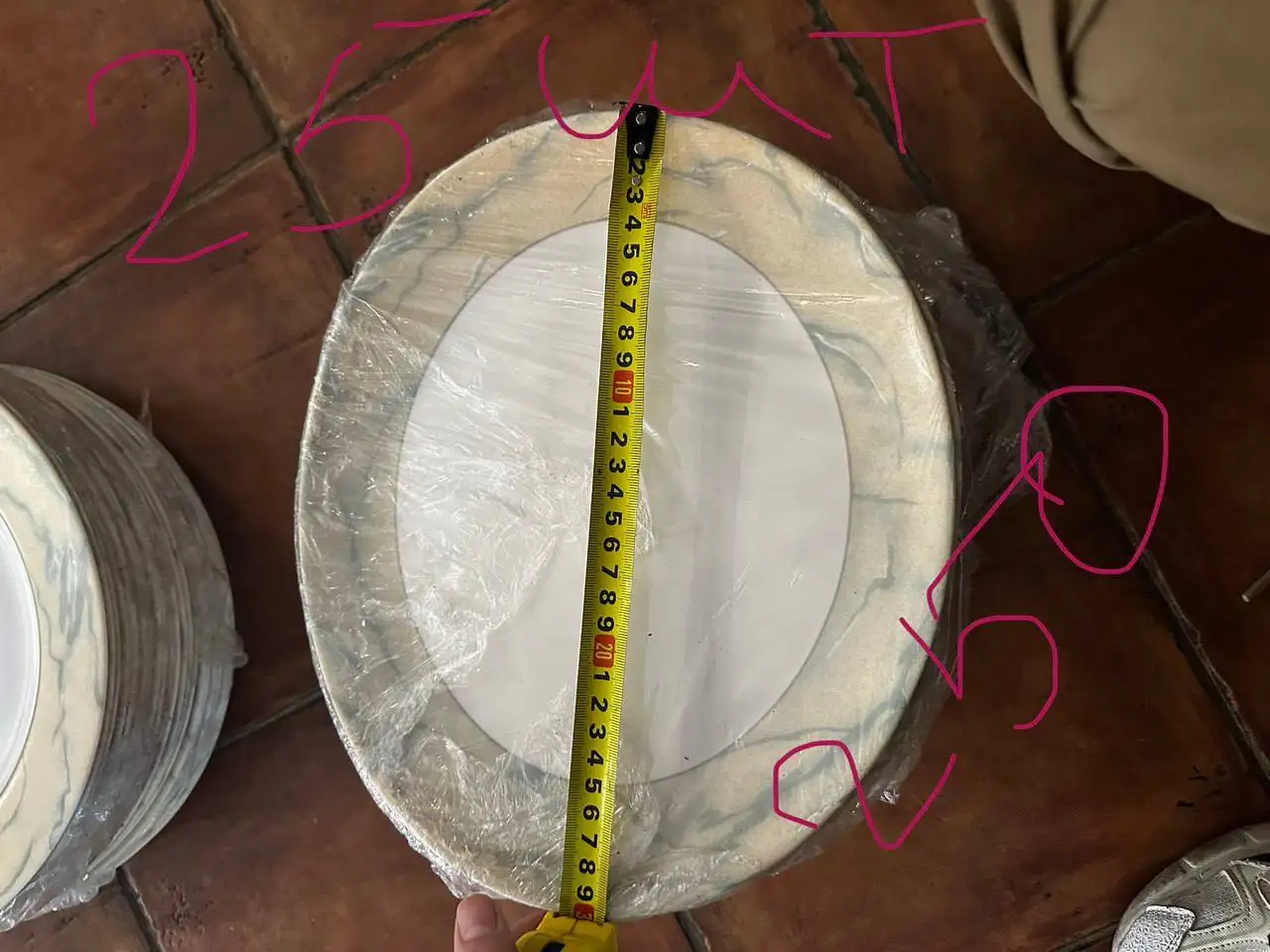 Продажа посуды и трековых светильников - Посуда и кухонная утварь (Для дома и дачи) в Красногорск