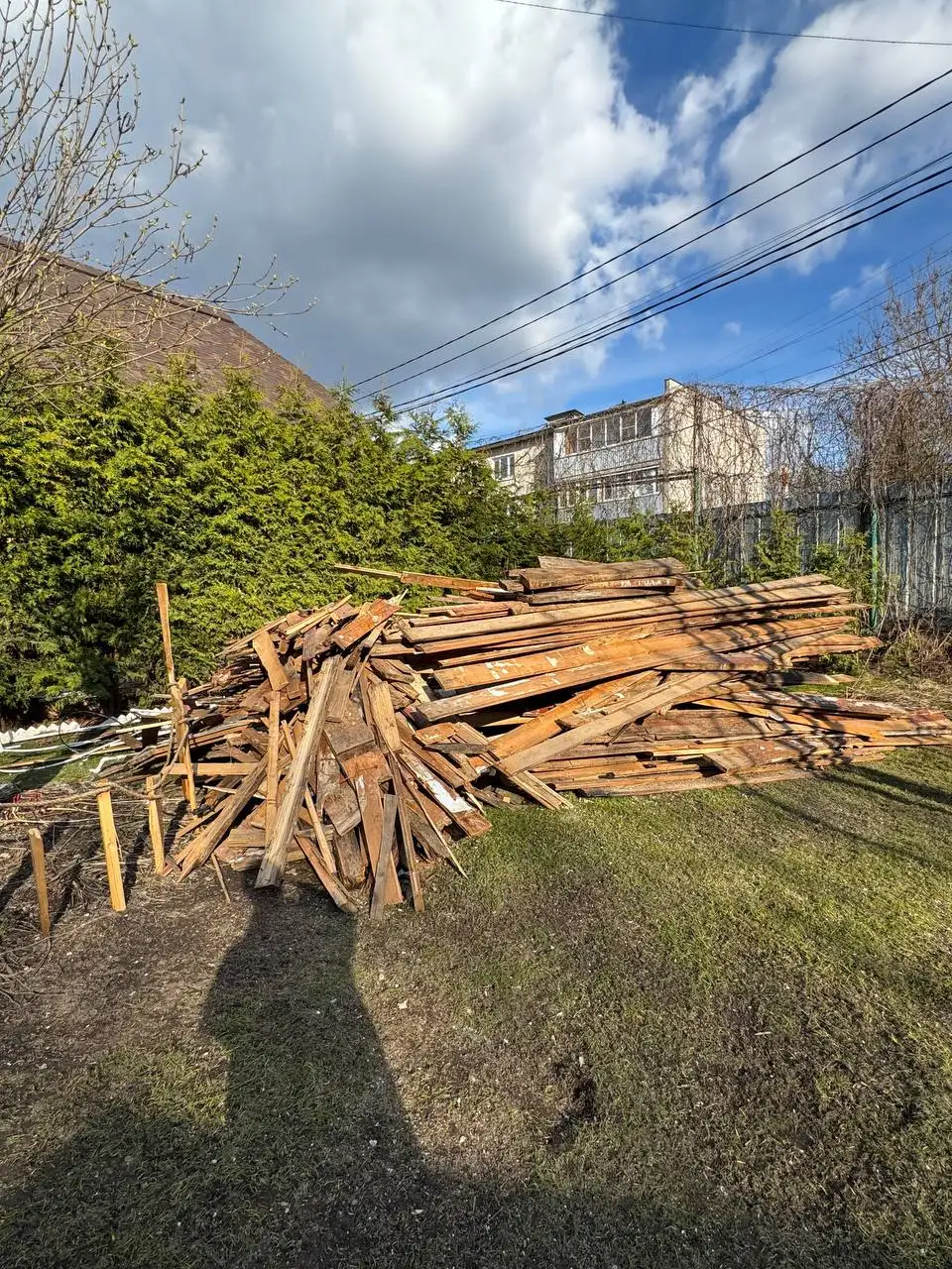 Отдам доски и опилки самовывозом - Барахолка в Красногорск