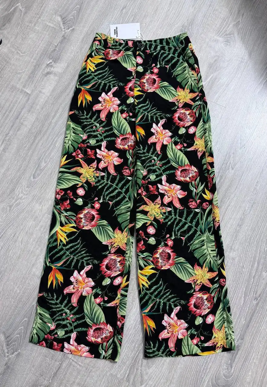 Брюки Colourful Rebel размер S - Брюки (Одежда) в Красногорск