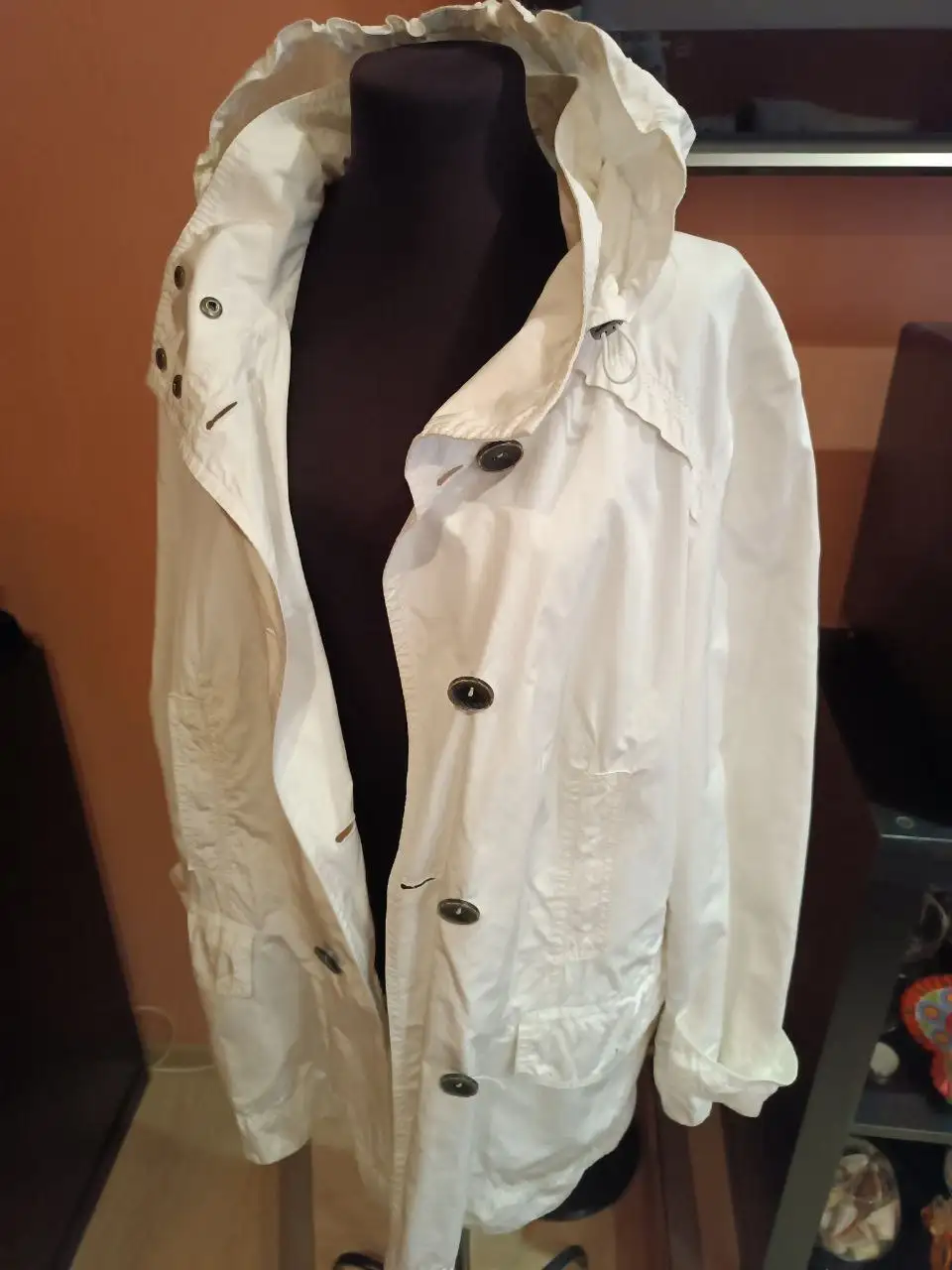 Оригинальный непродуваемый плащ Betty Barclay - Плащи (Одежда) в Красногорск