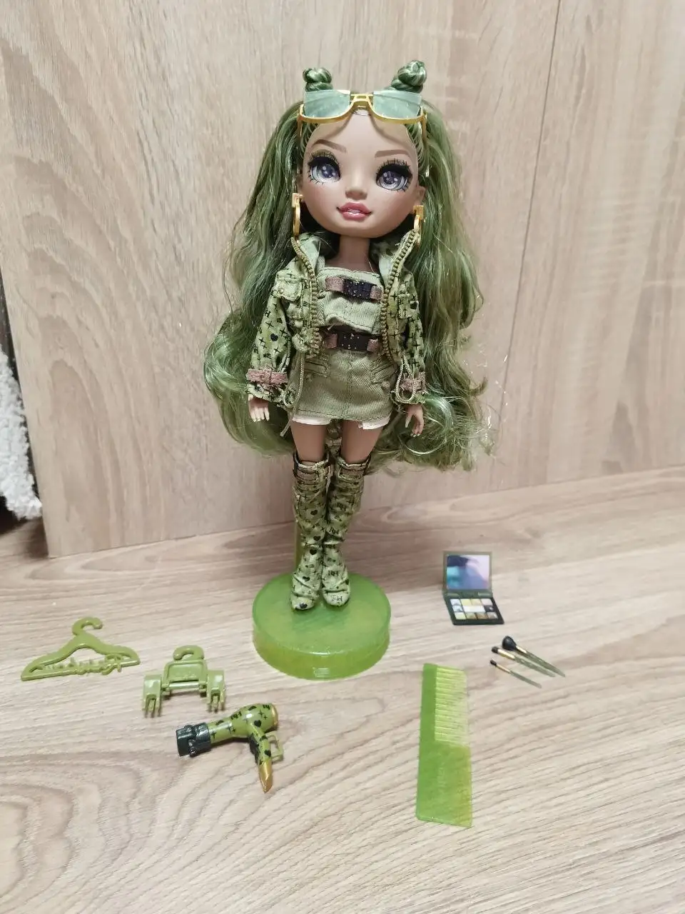 Кукла Рейнбоу Хай Оливия Вудс с аксессуарами - Куклы (Товары для детей) в Красногорск