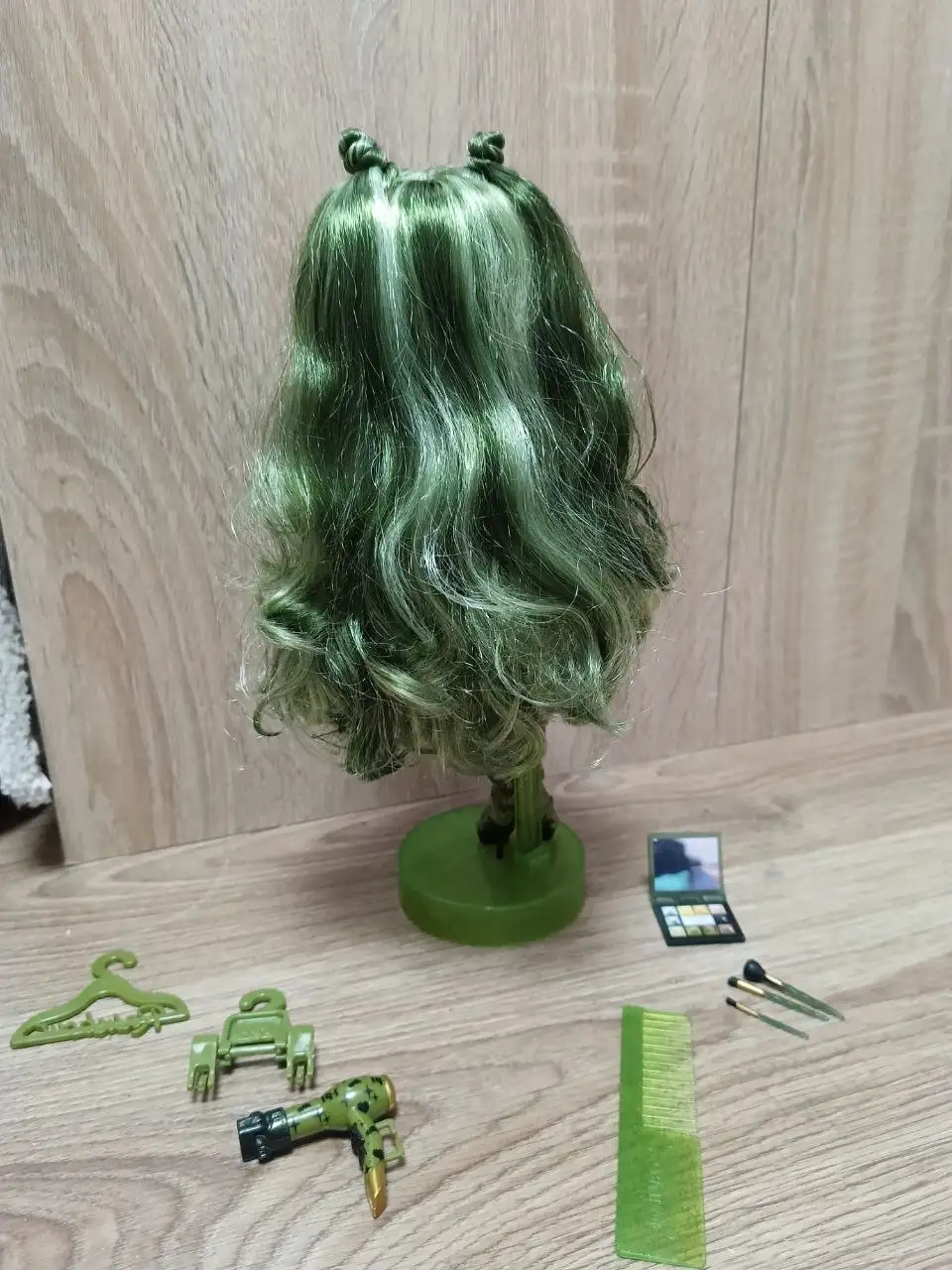 Кукла Рейнбоу Хай Оливия Вудс с аксессуарами - Куклы (Товары для детей) в Красногорск