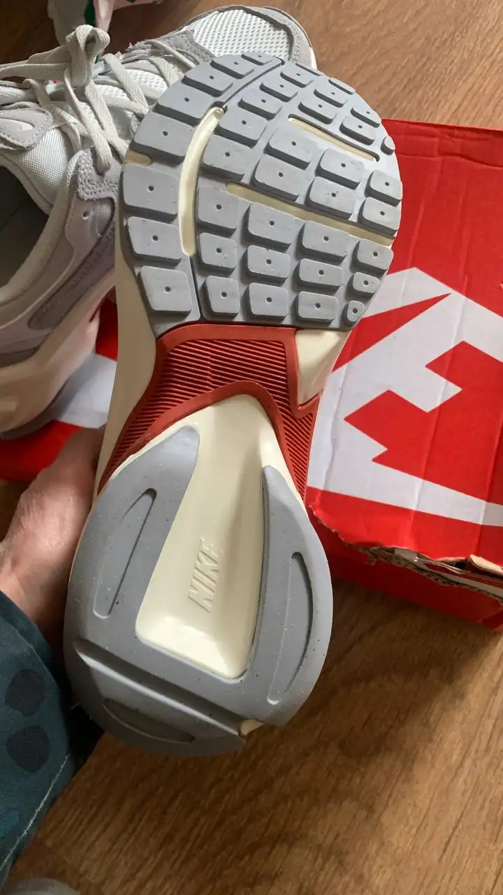 Кроссовки NikeAL8 с амортизирующей стелькой - Обувь (Одежда) в Красногорск