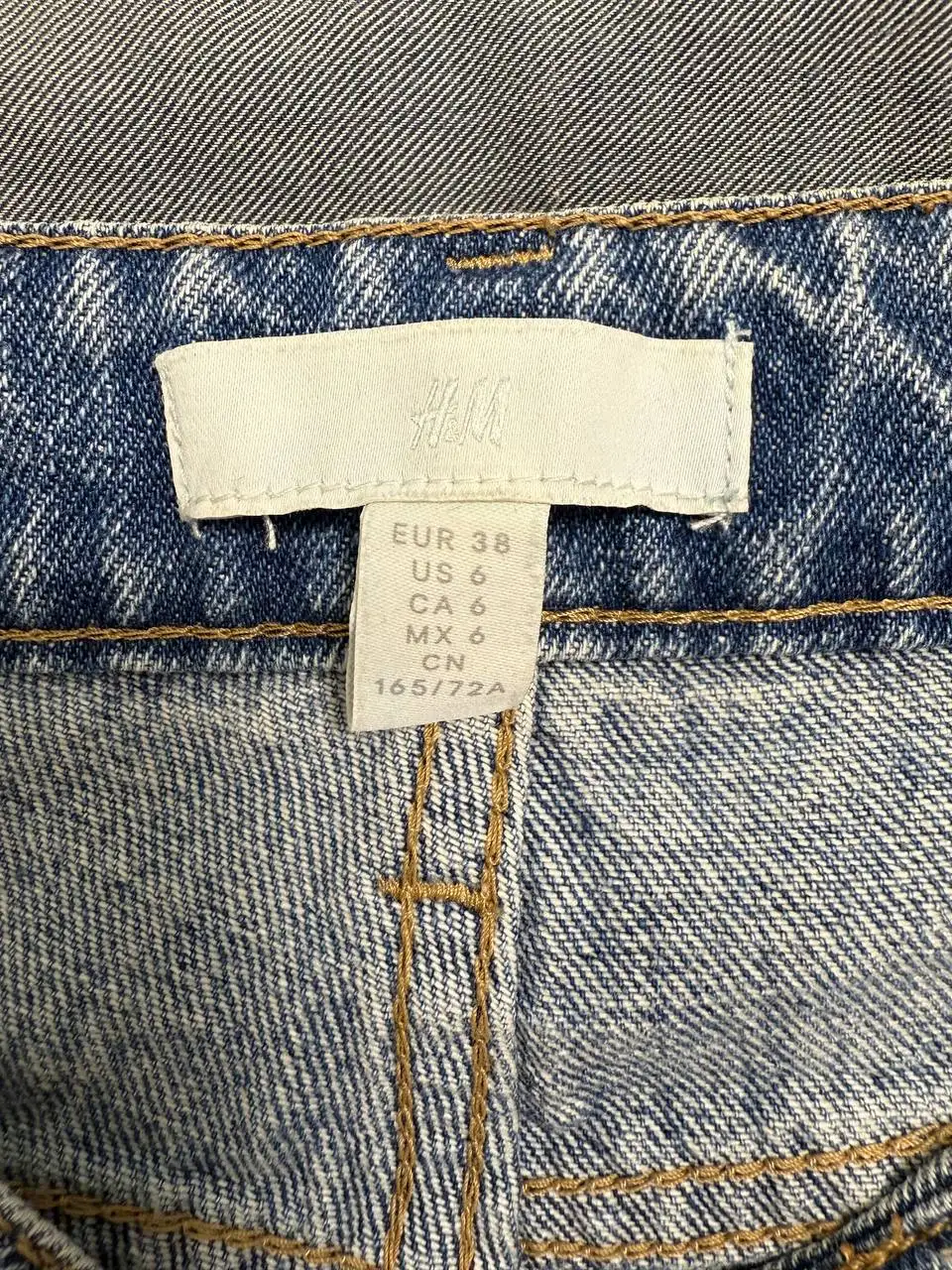 Джинсы H&M S высокая посадка прямые - Женская одежда (Одежда) в Красногорск