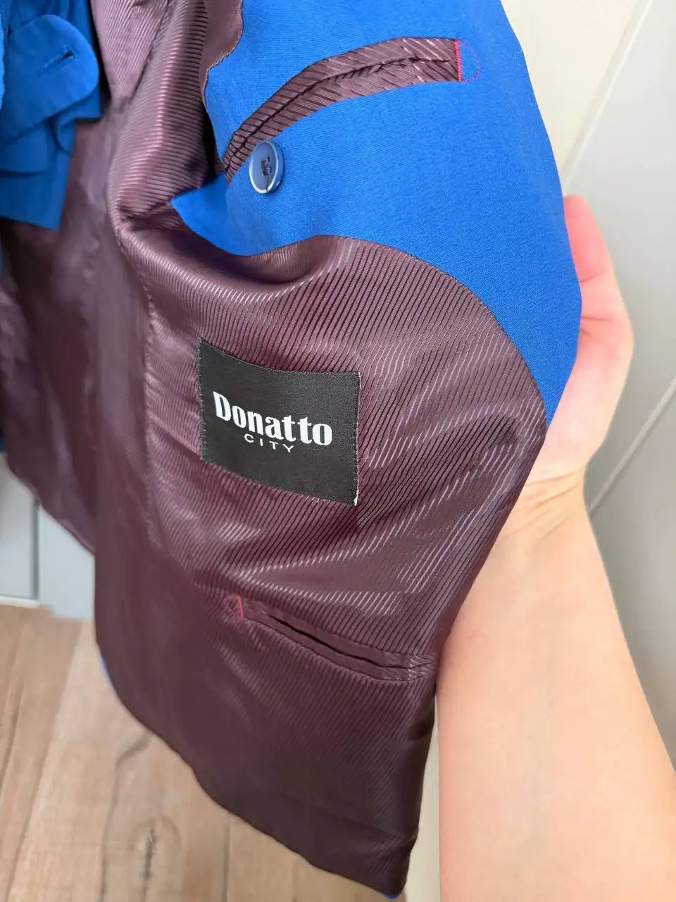 Продам костюм - Мужская одежда (Одежда) в Красногорск
