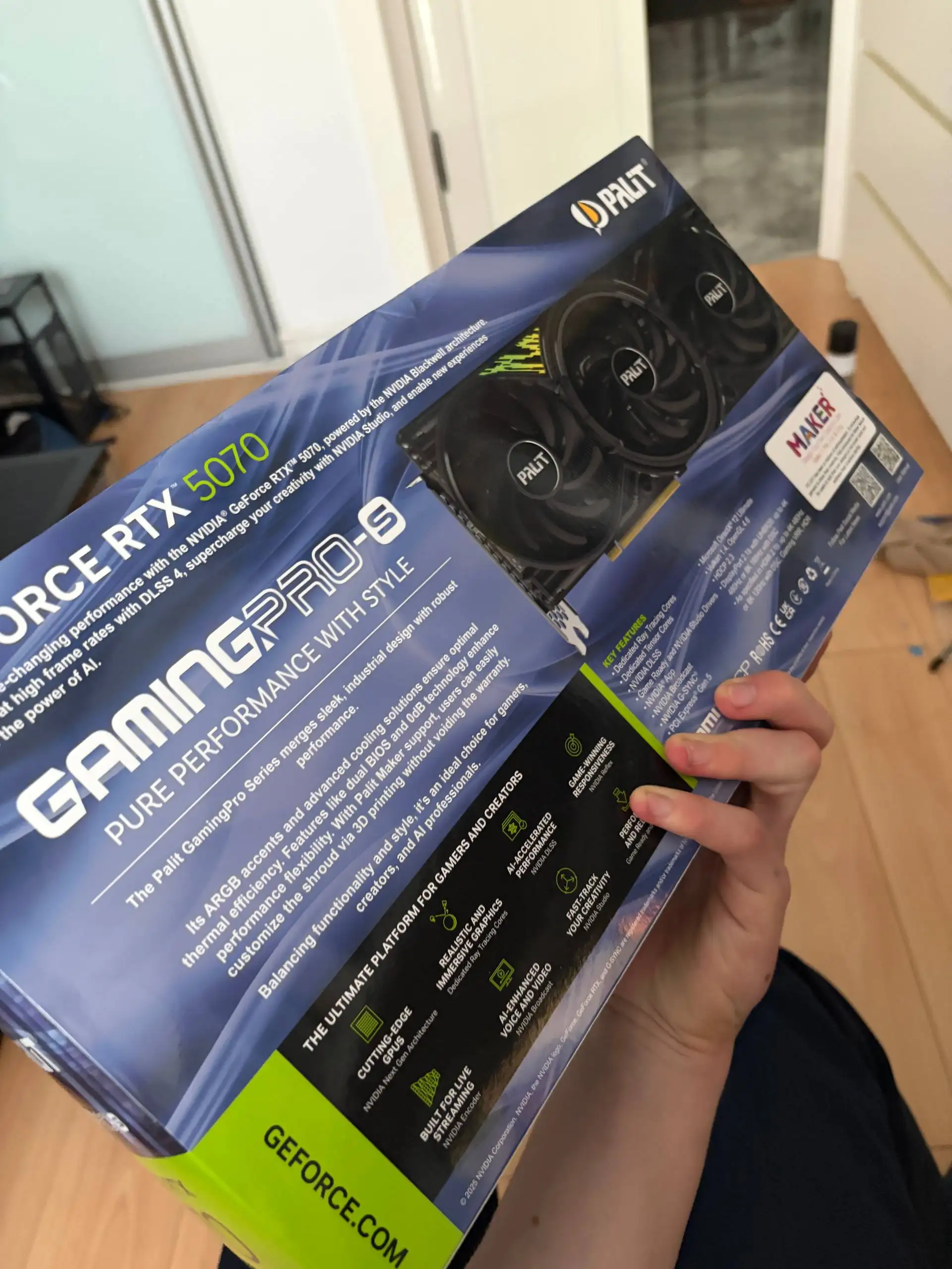 Новая видеокарта Palit RTX 5070 Gaming Pro S 12GB - Видеокарты (Электроника) в Красногорск