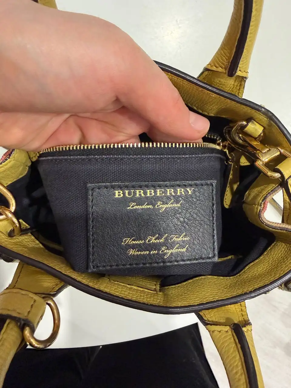 Сумочка Burberry желтая - Аксессуары (Одежда) в Москва