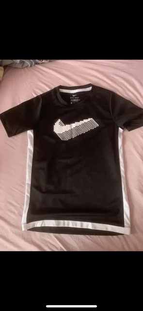 Детская футболка Nike для тенниса - Платья и сарафаны в Красногорск