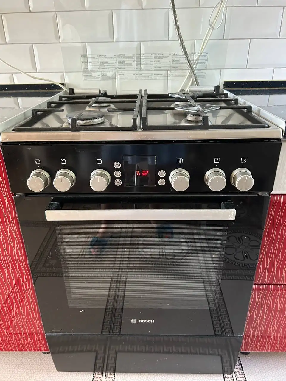 Продажа плиты BOSCH и кухонного гарнитура - Для дома и дачи в Козино