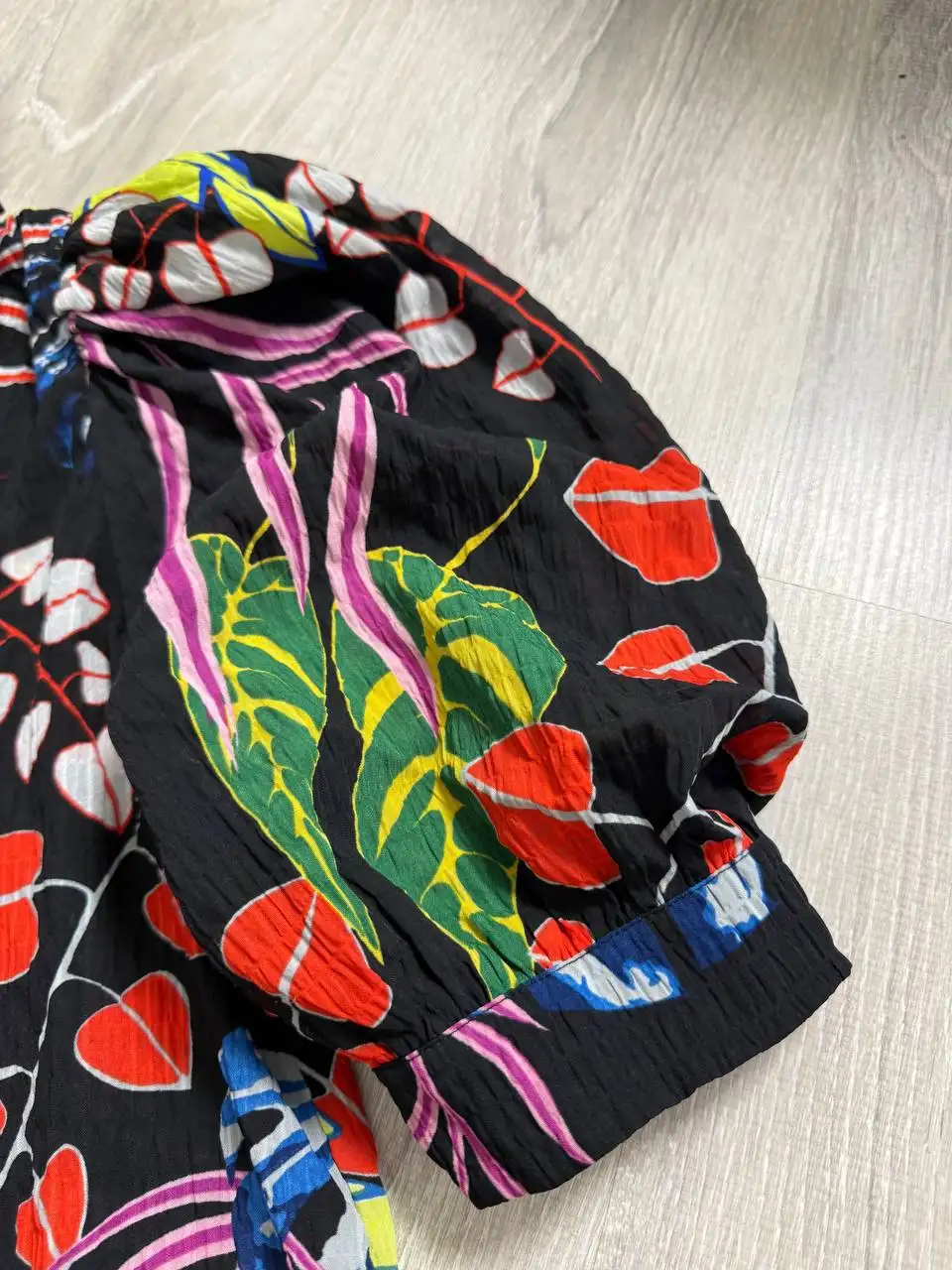 Новая блуза Desigual для продажи - Женская одежда (Одежда) в Москва