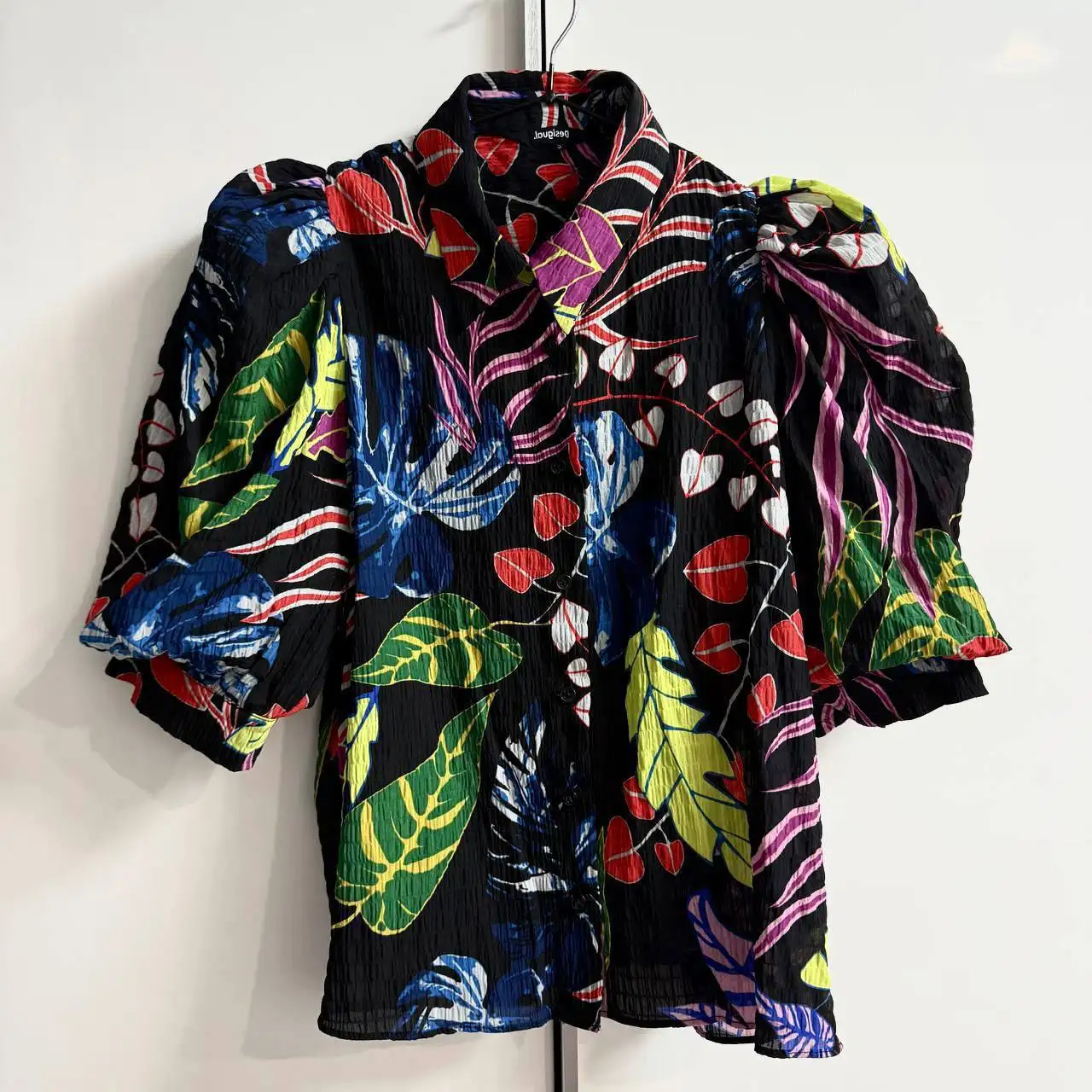 Новая блуза Desigual для продажи - Женская одежда (Одежда) в Москва