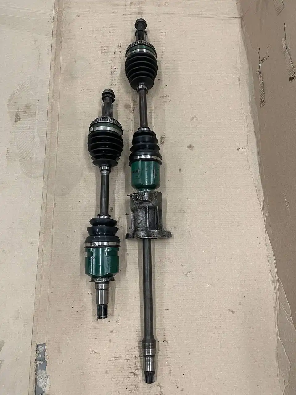 Передние приводы для Toyota JZX и GX - Автозапчасти (Запчасти) в Иркутск