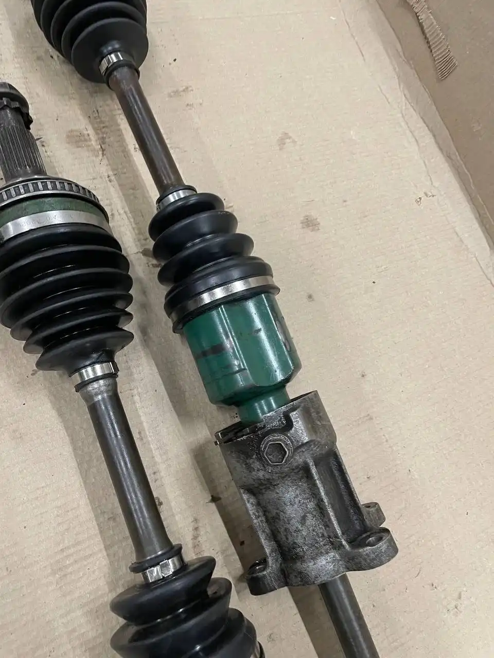 Передние приводы для Toyota JZX и GX - Автозапчасти (Запчасти) в Иркутск