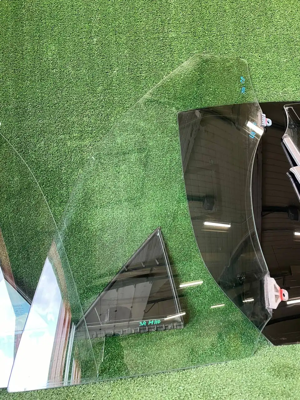 Стекла Марк 110 - Автостекла (Запчасти) в Иркутск