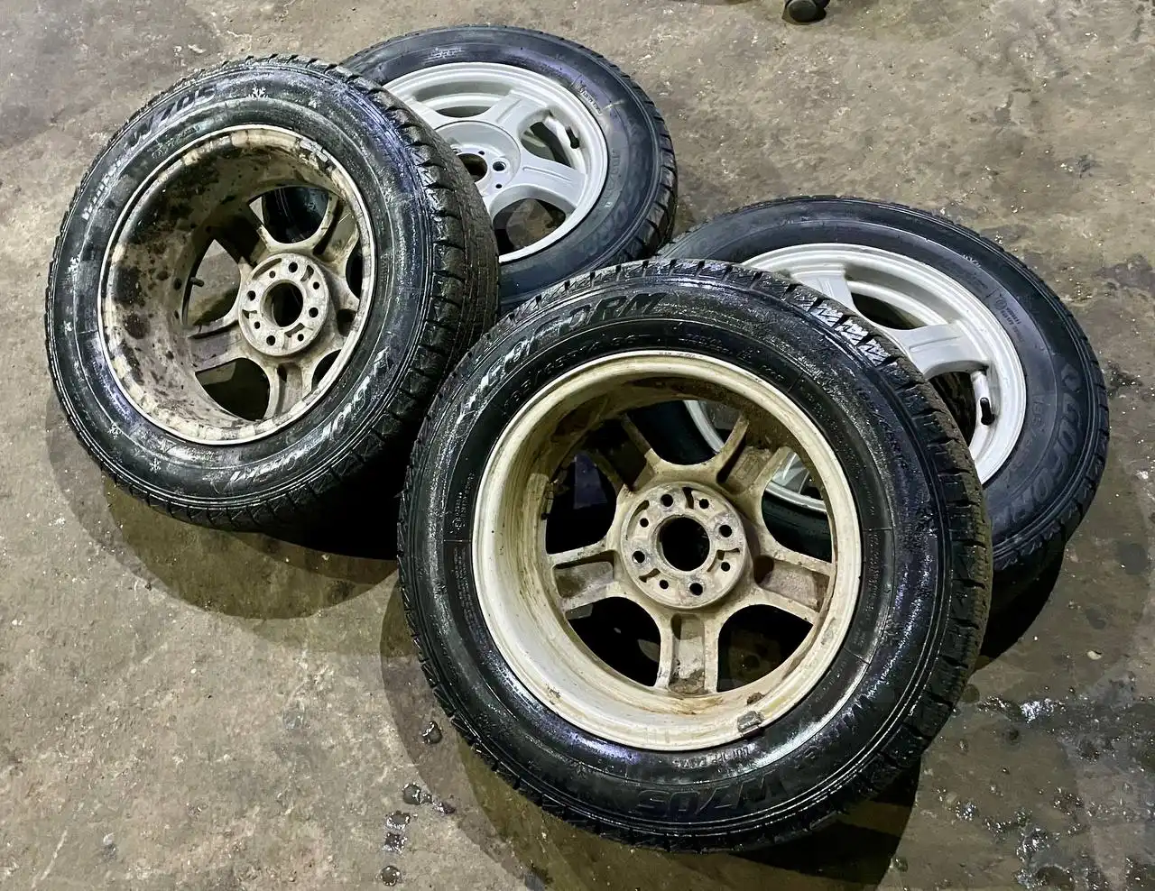 Комплект колес на зимней резине K&K Status R14 - Колеса и шины (Запчасти) в Иркутск