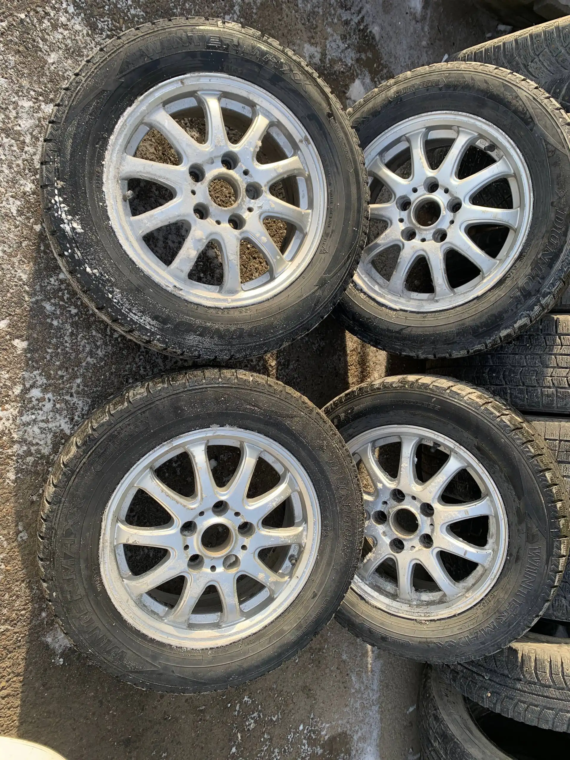 Продажа запчастей на авторынке - Запчасти в Иркутск