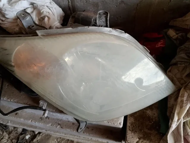 Фара от истца - частное объявление в Иркутск