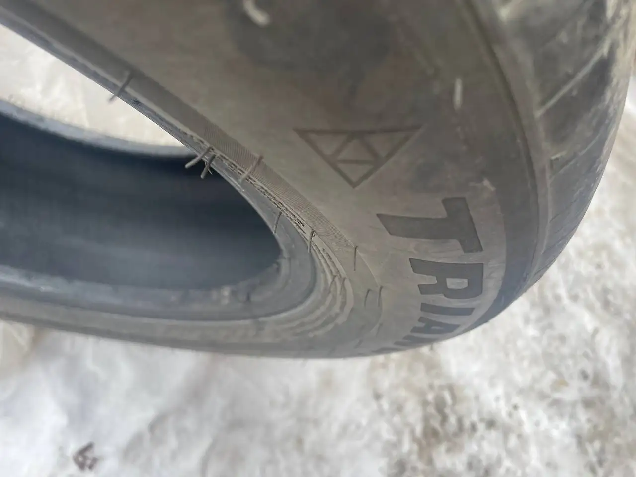 Продажа летней резины 215/60 R16 - Шины и диски (Запчасти) в Иркутск