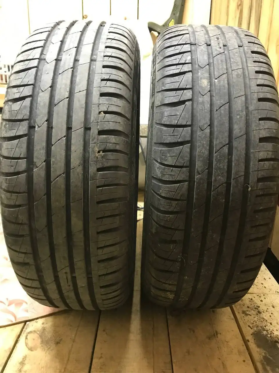 Комплект фар Toyota Ipsum и резина Cordiant 195/65/15 - Автозапчасти (Запчасти) в Иркутск