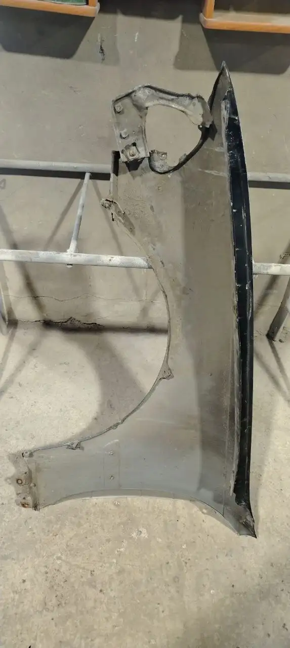 Продам крыло Mark 2 100 переднее правое - Кузовные детали (Запчасти) в Ангарск