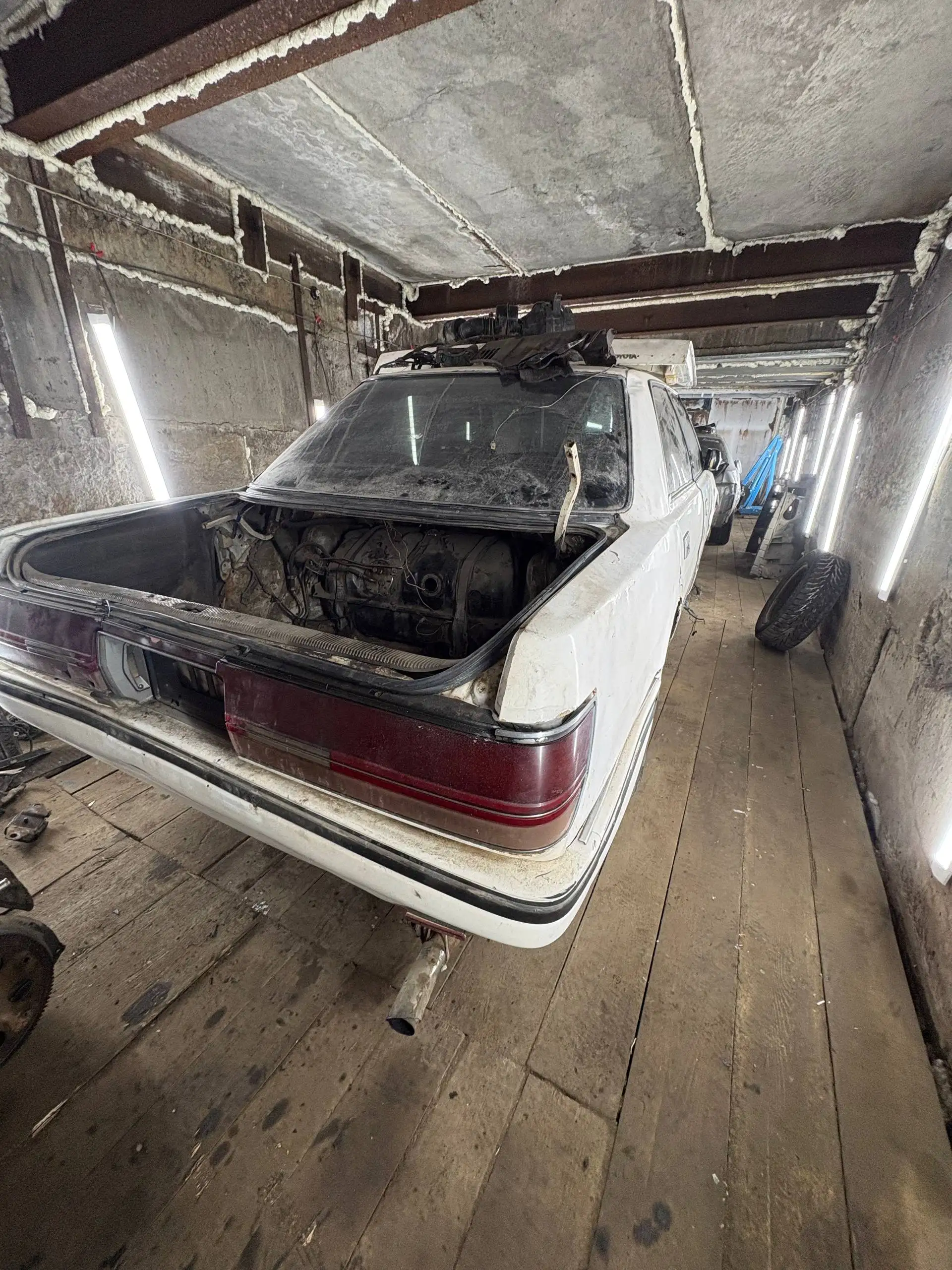 CROWN GS131 в разбор с двигателем 1G-FE и АКПП 03-70L - Автозапчасти (Запчасти) в Иркутск