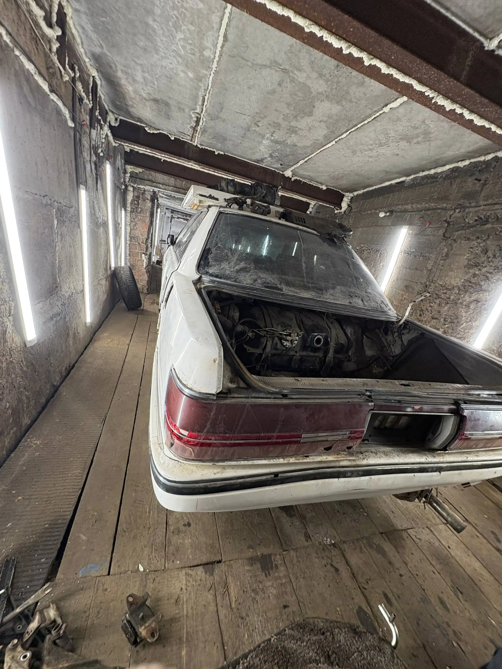 CROWN GS131 в разбор с двигателем 1G-FE и АКПП 03-70L - Автозапчасти (Запчасти) в Иркутск