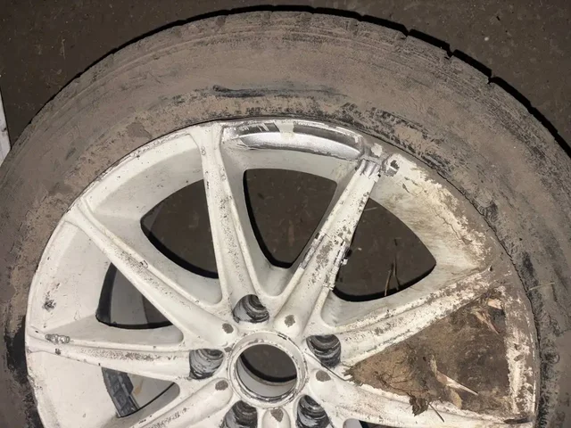 R16 5:114 Два под ремонт Два целых - Шины/Диски в Иркутск