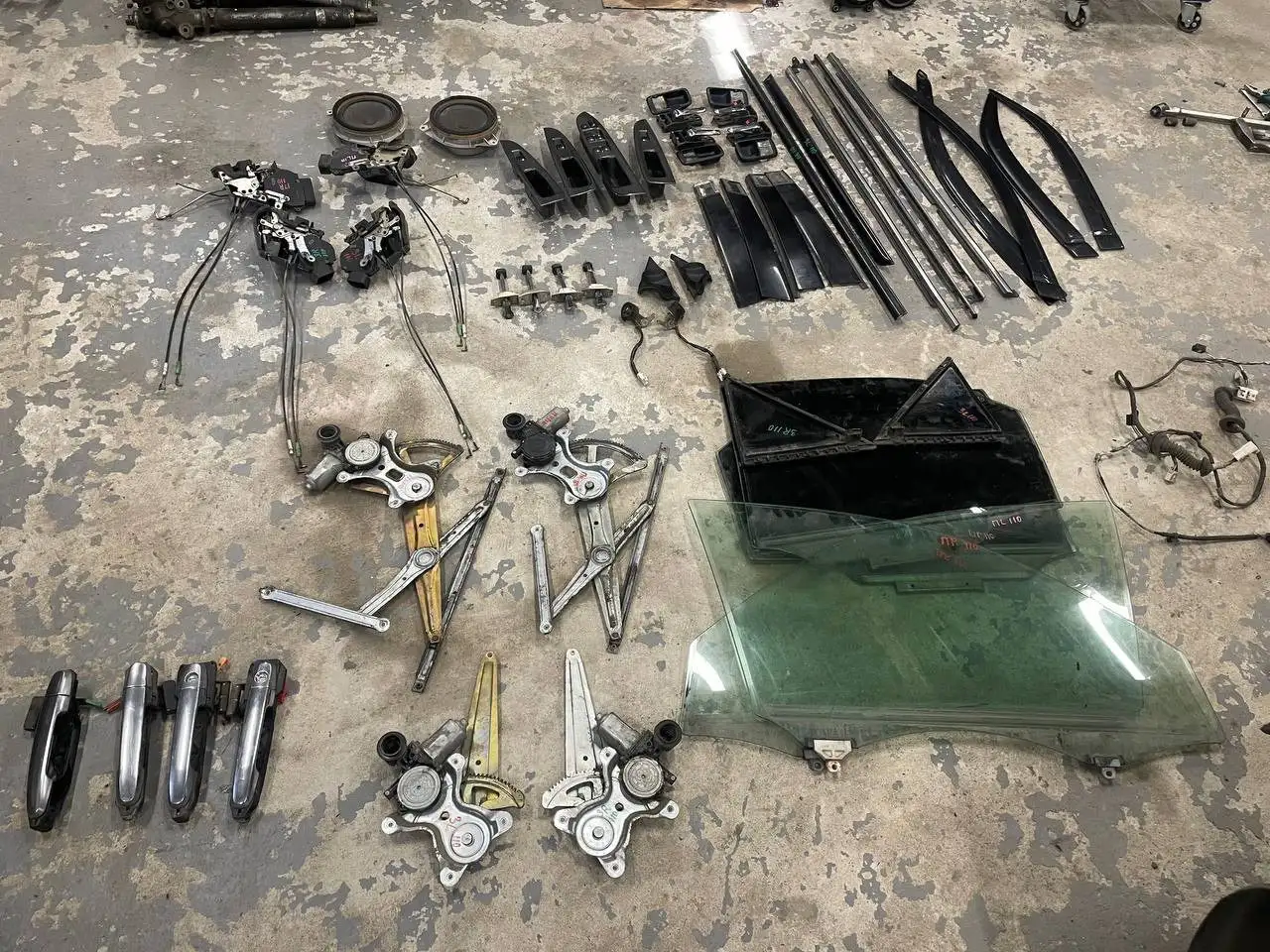 Марк 2 110 с двигателем 1JZ-FSE - Запчасти (Авто) в Иркутск