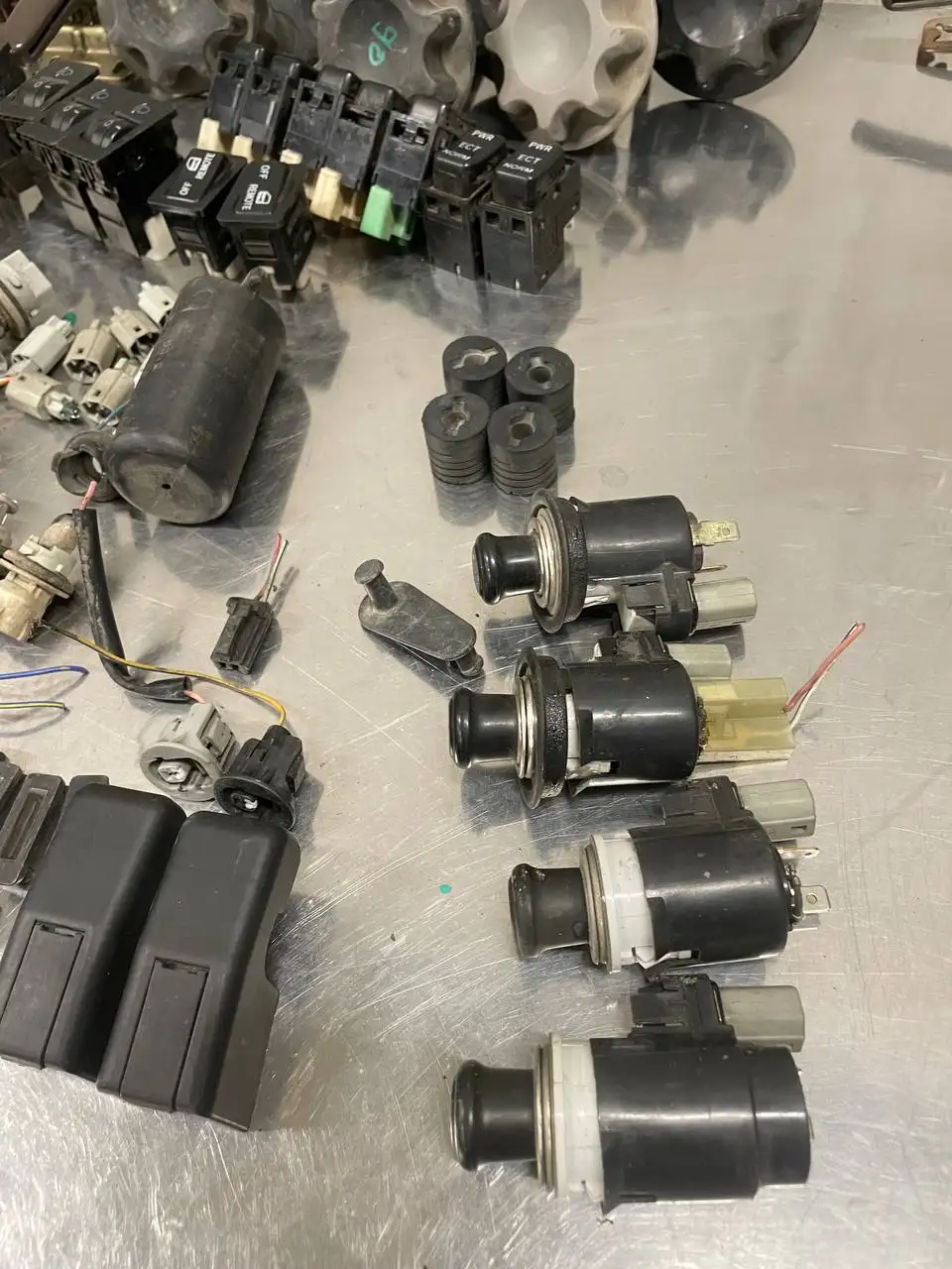 Продажа запчастей на Toyota Mark II и Crown в Иркутске - Запчасти в Иркутск