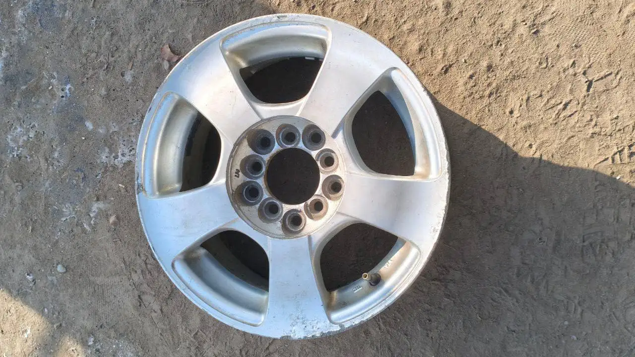 Продам литые диски 14R универсальная сверловка - Диски и шины (Запчасти) в Ангарск