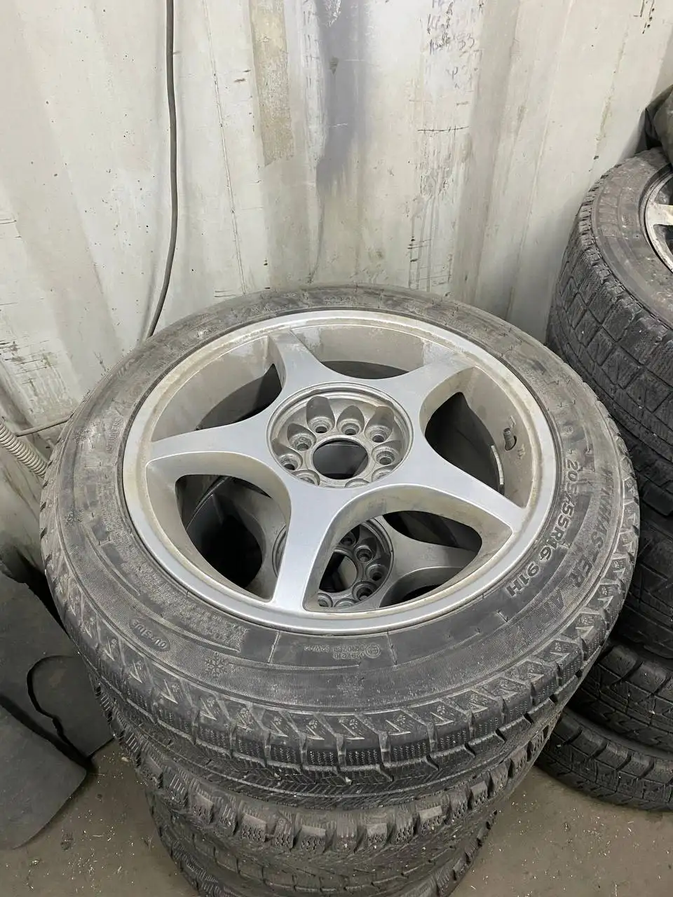 Продажа автомобильных дисков с покрытием - Диски (Запчасти) в Иркутск