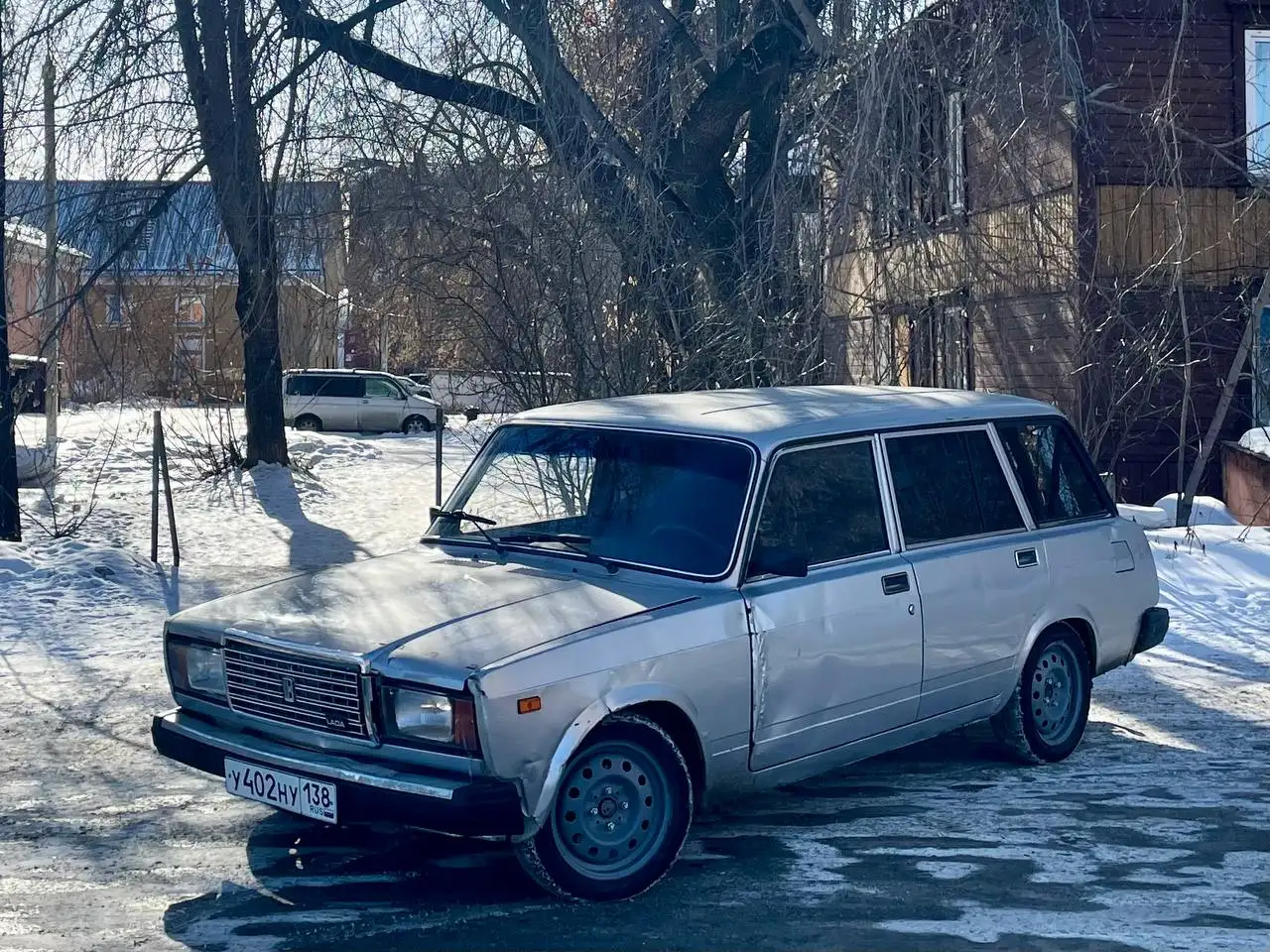 Автомобиль ВАЗ 2104 2011 года - Авто в Иркутск