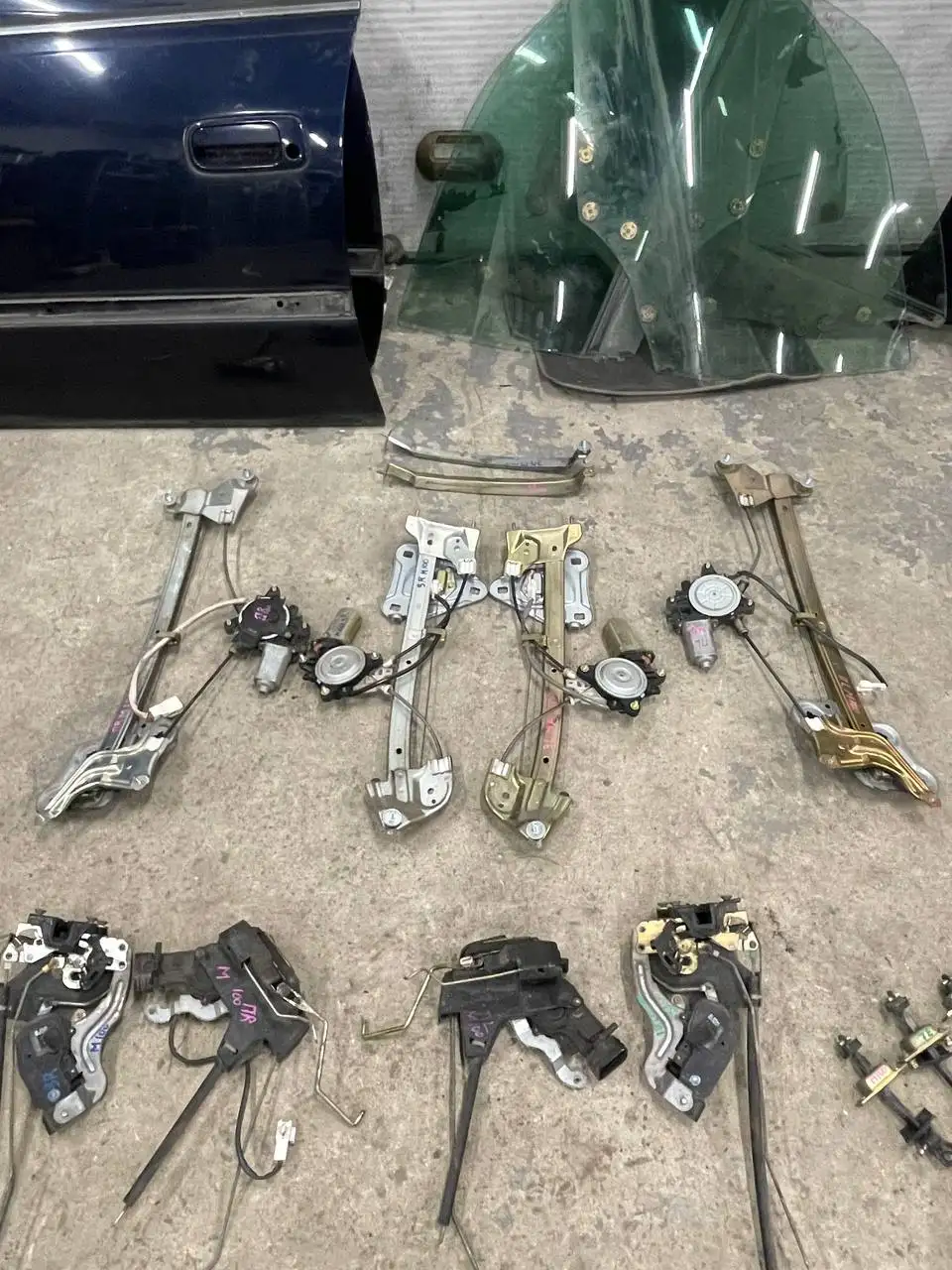 Запчасти для автомобилей ВАЗ (Марк 100) в Иркутске - Автозапчасти для ВАЗ (Запчасти) в Иркутск