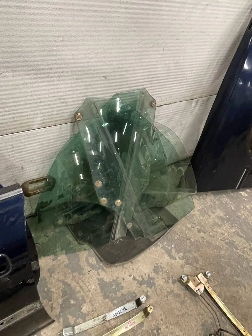 Запчасти для автомобилей ВАЗ (Марк 100) в Иркутске - Автозапчасти для ВАЗ (Запчасти) в Иркутск