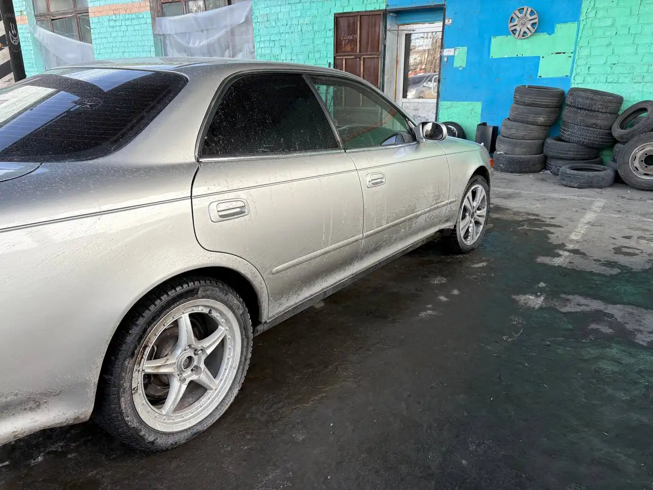 Продам комплект колес R17 5:114,3 на зимней резине - Колеса и диски (Запчасти) в Шелехов