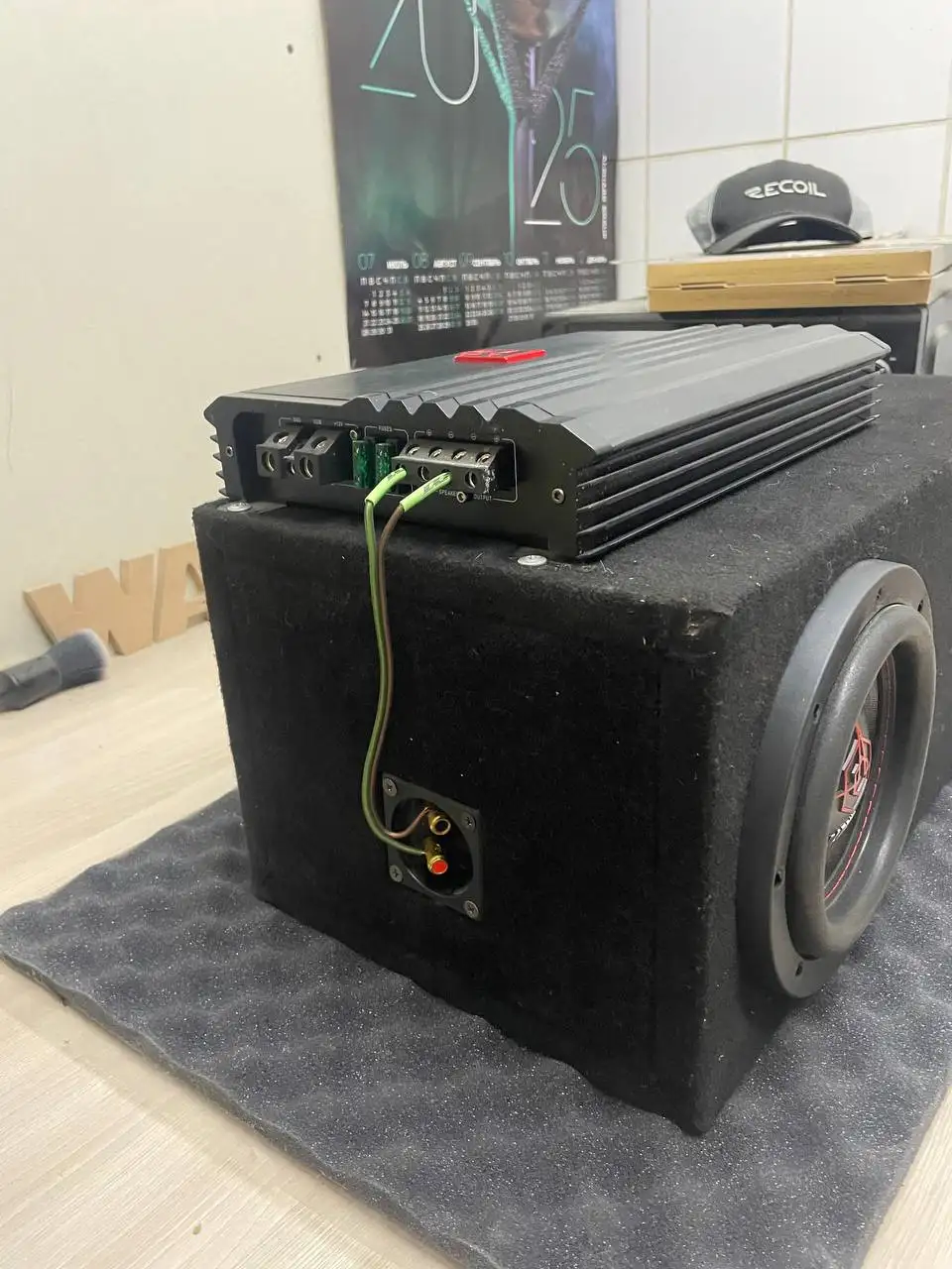 Усилитель 500Вт с динамиком 8 дюймов - Аудиотехника (Электроника) в Иркутск