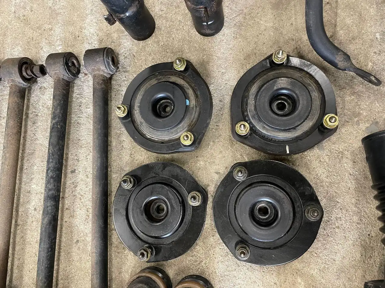 Продажа подвески и карданного вала для 4WD - Подвеска и трансмиссия (Запчасти) в Иркутск