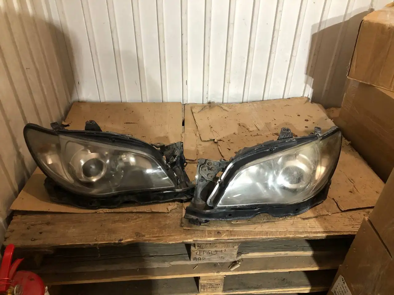 Продажа Субару Импреза 2005 (лиса) гологен - Автозапчасти (Запчасти) в Иркутск