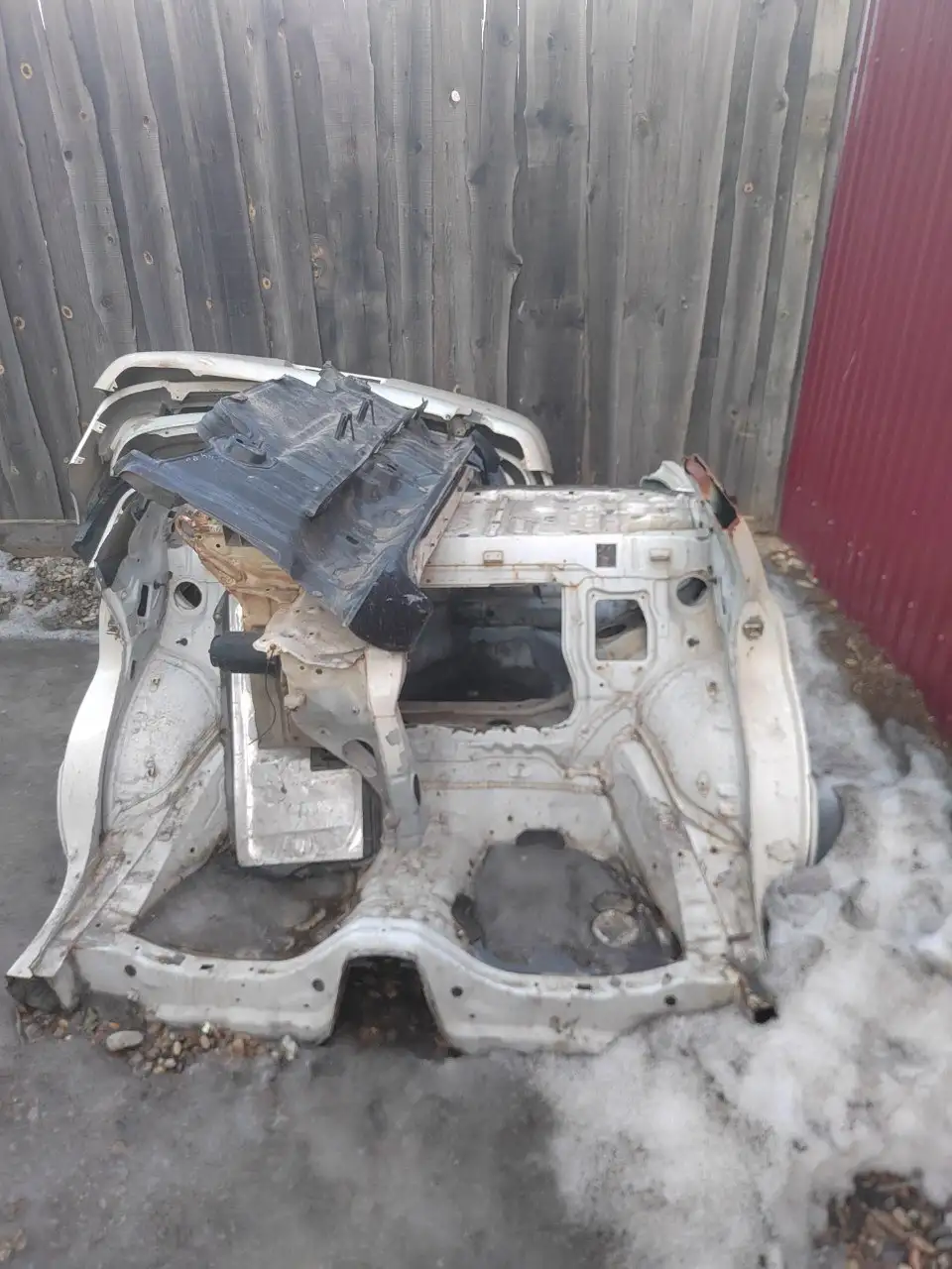 Продажа автозапчастей для японских автомобилей в Иркутске - Кузовные детали (Запчасти) в Иркутск