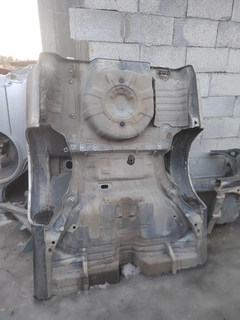 Продажа автозапчастей для японских автомобилей в Иркутске - Кузовные детали (Запчасти) в Иркутск