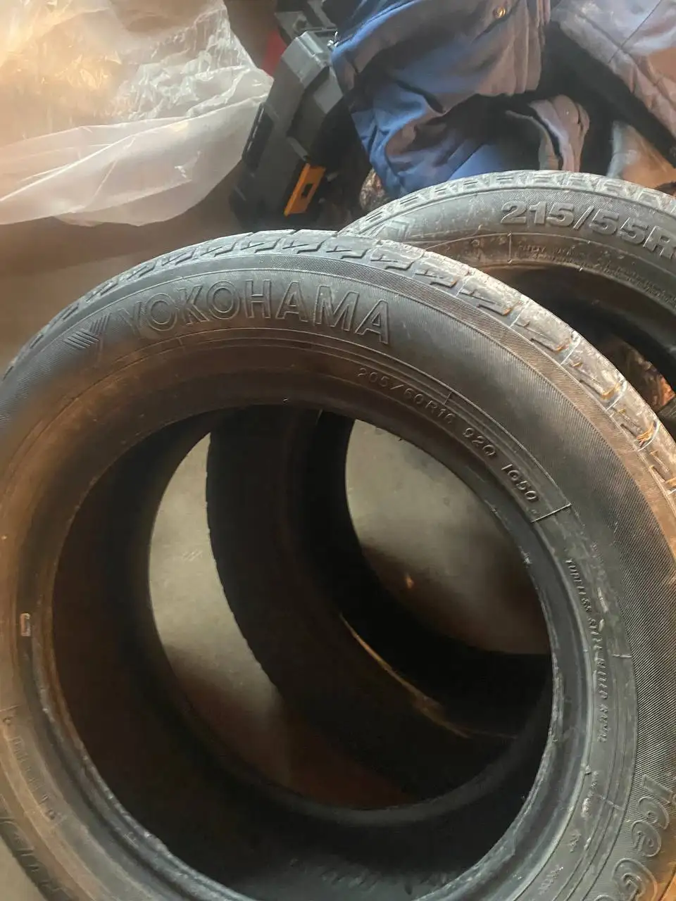 Продажа двух комплектов колес R18 и R16 - Шины и диски (Запчасти) в Иркутск