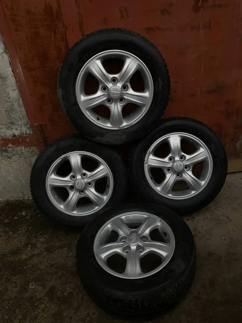 Диски после покраски 5-114,3 с резиной 195-65р15 - Диски и резина в Иркутск