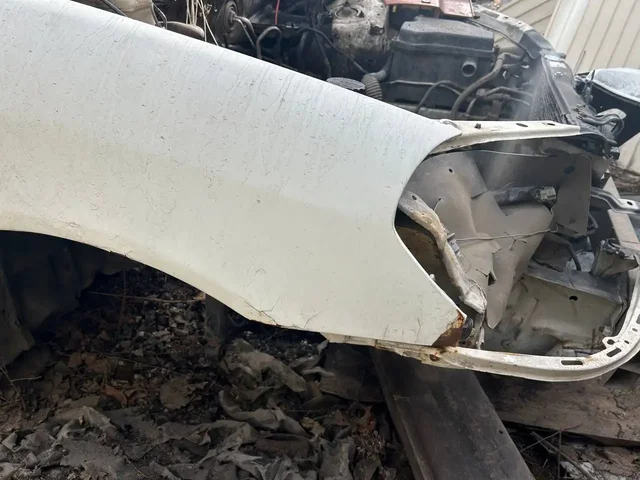 Продажа запчастей для автомобиля Марк 110 в Иркутске - Экстерьер в Иркутск