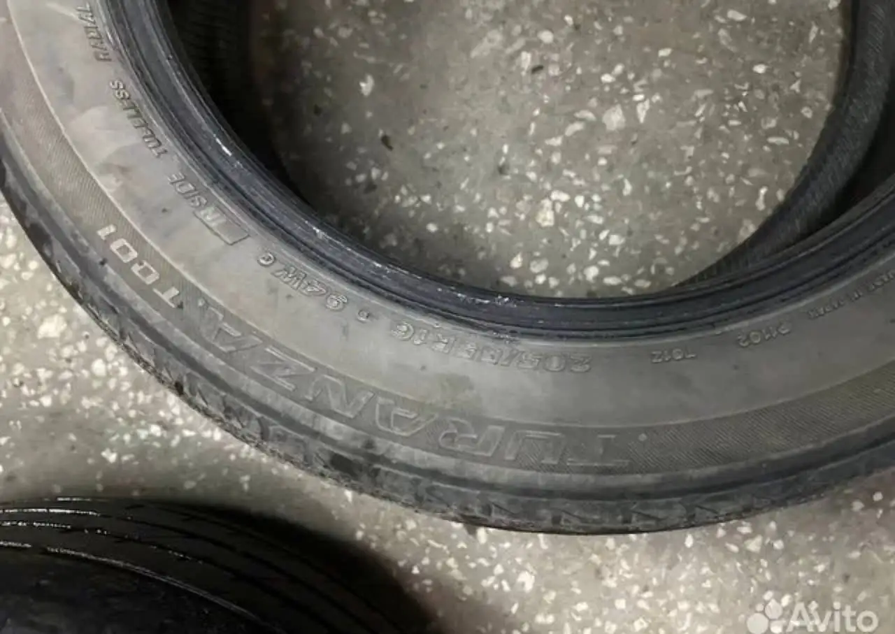 Комплект б/у шин 205/55/16 - Шины (Запчасти) в Иркутск