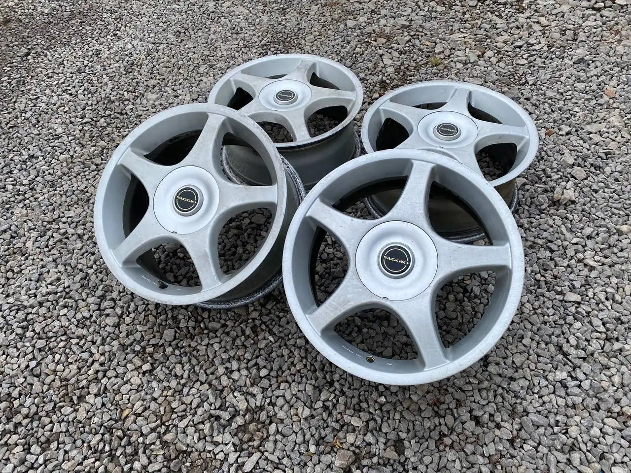 Продам диски Bridgestone Vaggio R16 - Диски (Запчасти) в Усолье