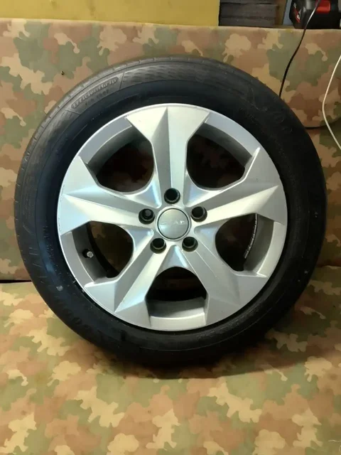 Продажа дисков Skad Графит 5х100 R15 с резиной Goodyear - Двигатели и компоненты в Иркутск