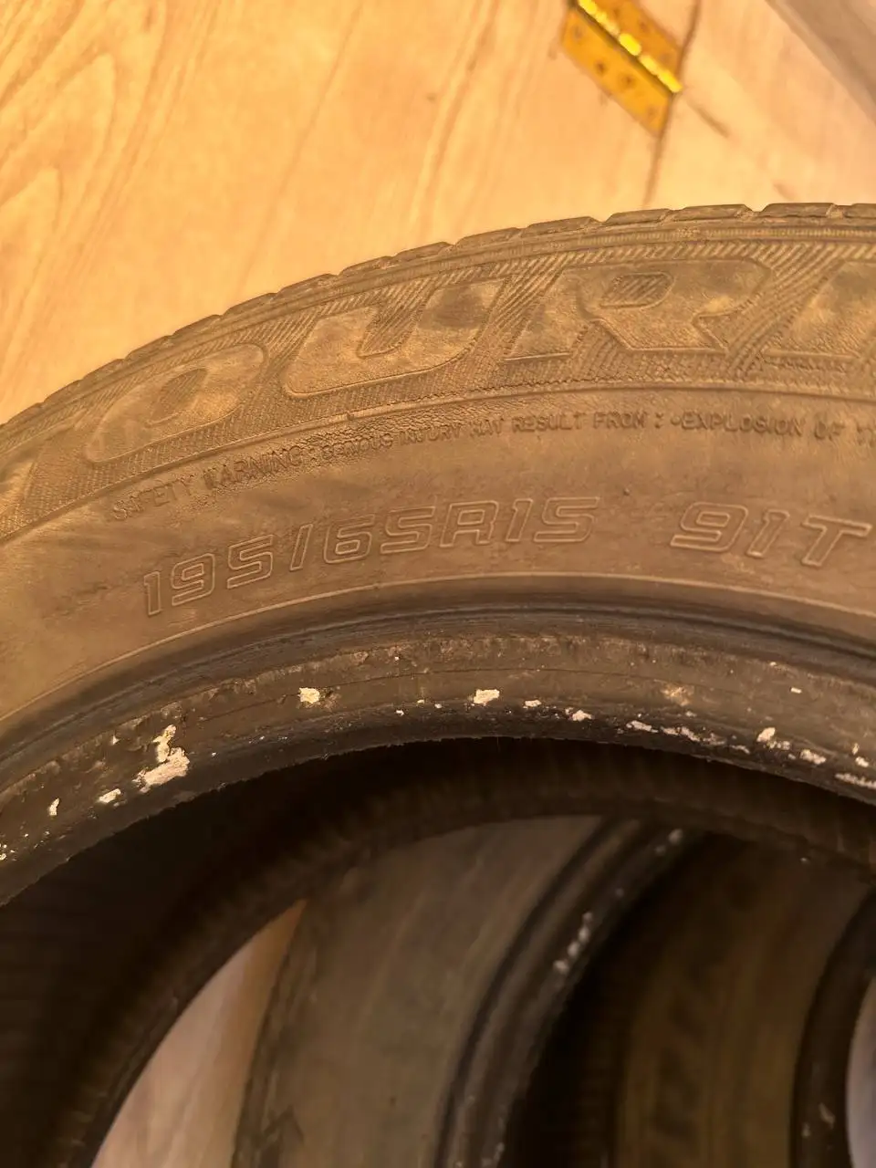 Резина R15 лето на докат - Шины и диски (Запчасти) в Иркутск