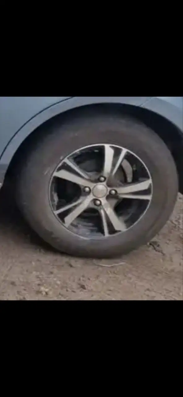 Диски 4×100 185/70/R14 лето 4 литья 1 штамп - Диски и шины (Запчасти) в Иркутск