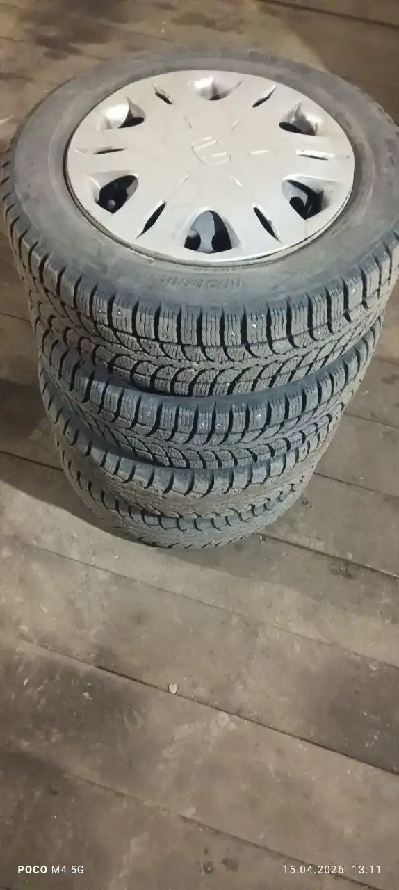 Зима шипы, 8т как на фото всё вместе - Запчасти в Иркутск