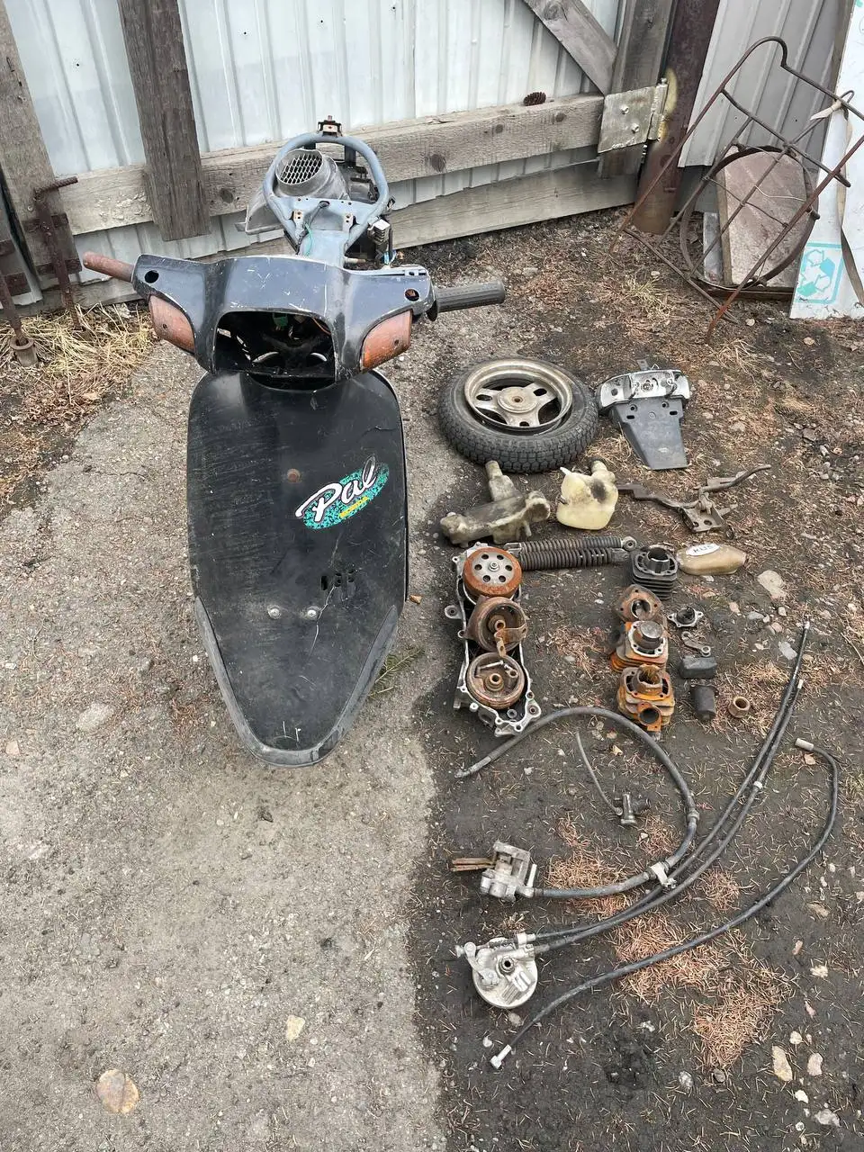 Хонда Пал на запчасти или восстановление - Мототехника (Запчасти) в Иркутск